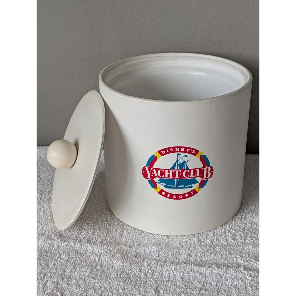Rare Vintage Hotel Disney Yacht Club Resort Ice Cube Bucket Collector Decor Faux
